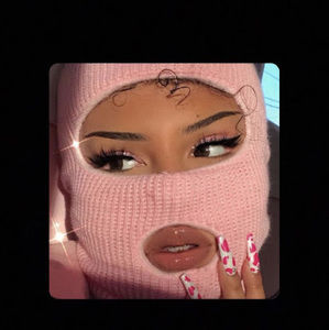 Meet your Posher, Eva